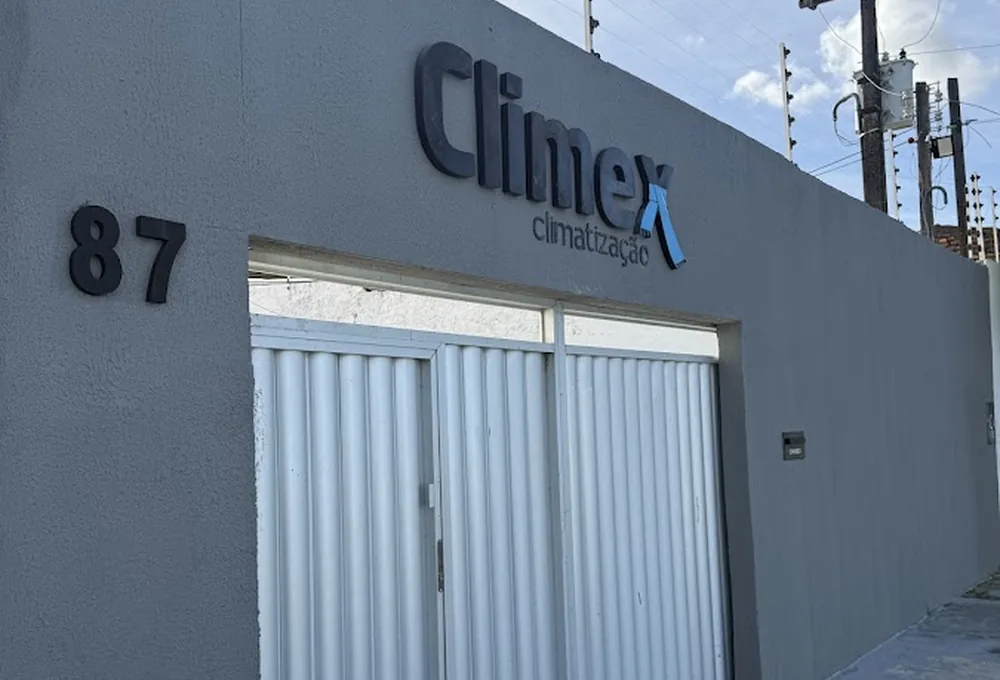 Fachada da loja da Climex Climatização em Maceió